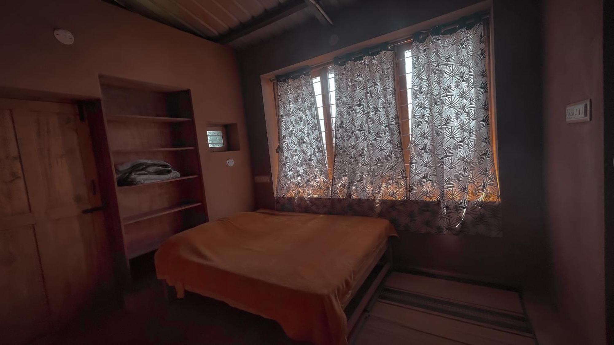 Karuna Dham Villa Кодайканал Екстериор снимка